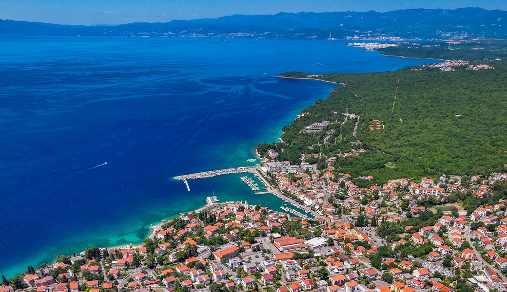 Malinska dronom Milčetići i prema Malinu.jpg